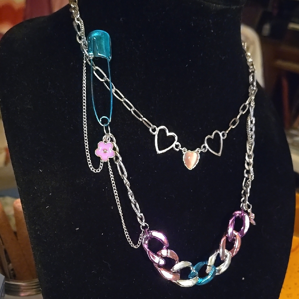 Colorful Metal And Resin Chain - Picture 12 of 15